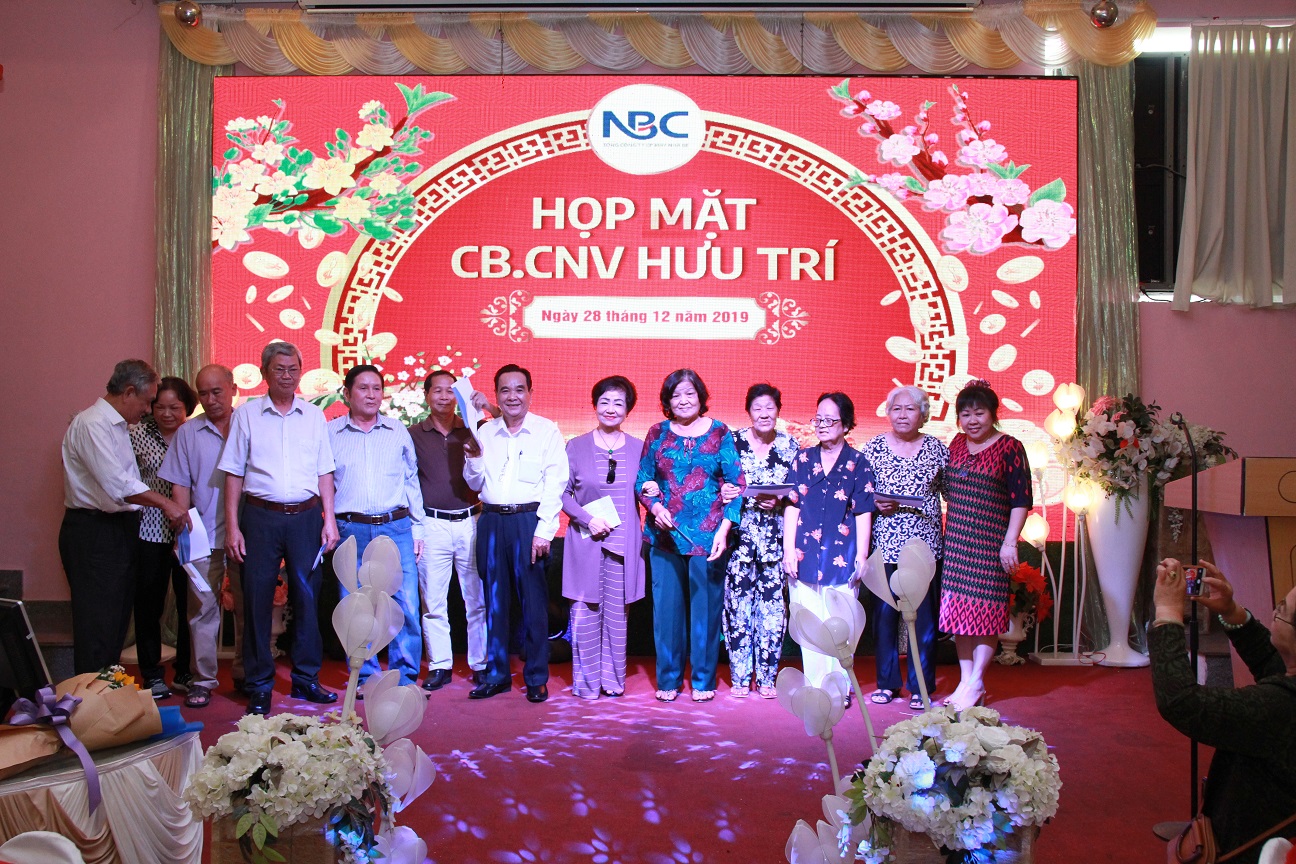 Tiệc hưu trí 2019