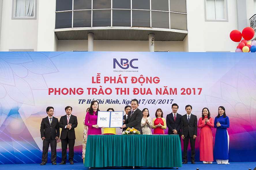 Lễ phát động phong trào thi đua 2017